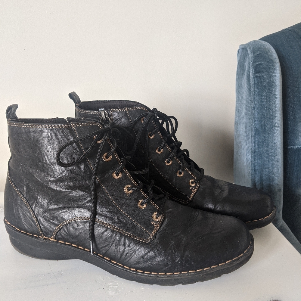Clarks women's boots
